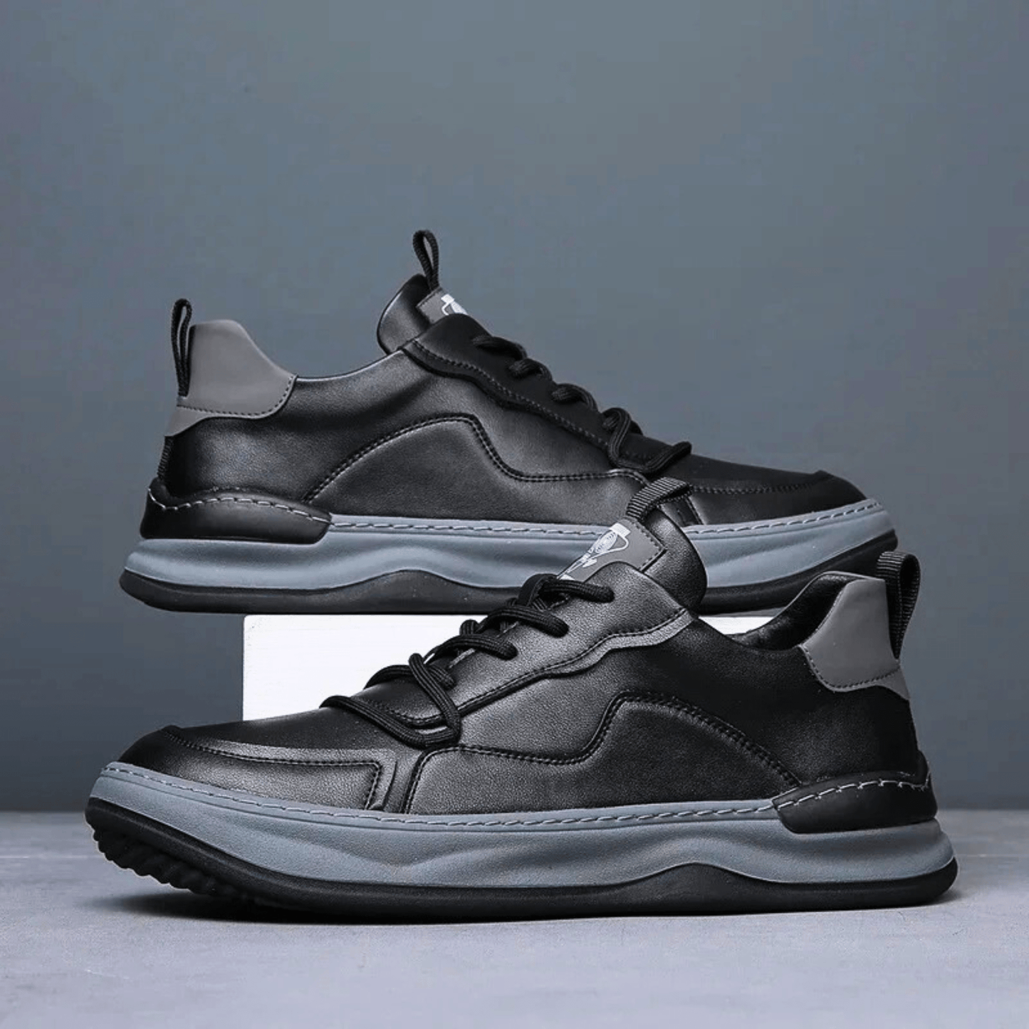 Montevaro Leather Sneaker